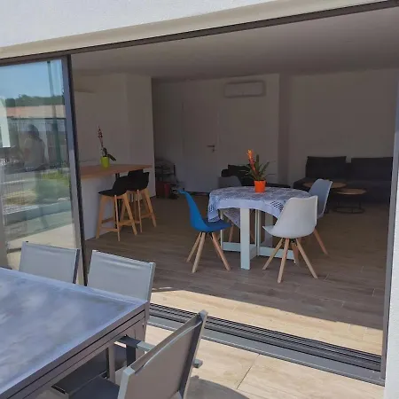 Maison Neuve 200m De La Clemenceau Dom wakacyjny *